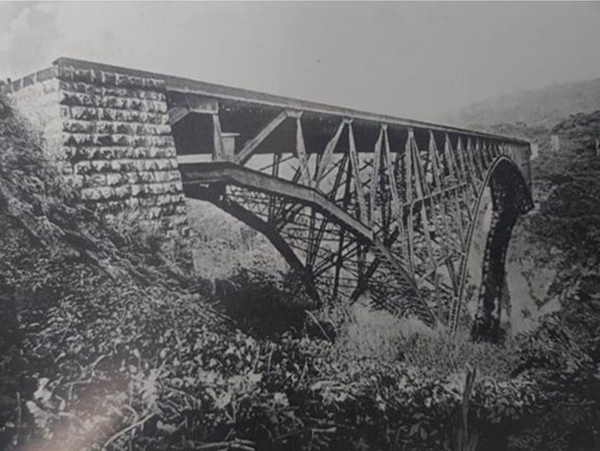 Puente antiguo